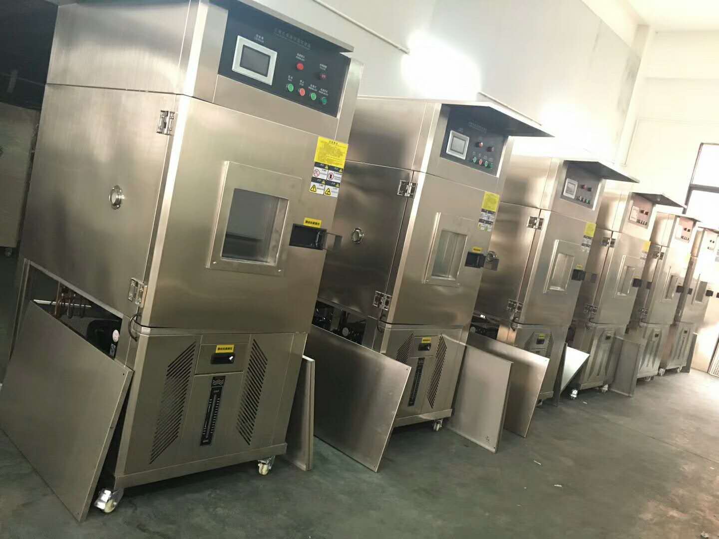 小型恒温恒湿试验箱比标准恒温恒湿箱的优势