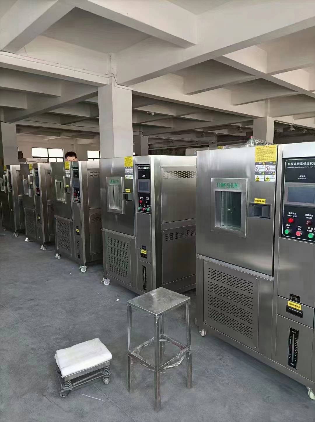 恒温恒湿试验箱在哪些领域中有应用？