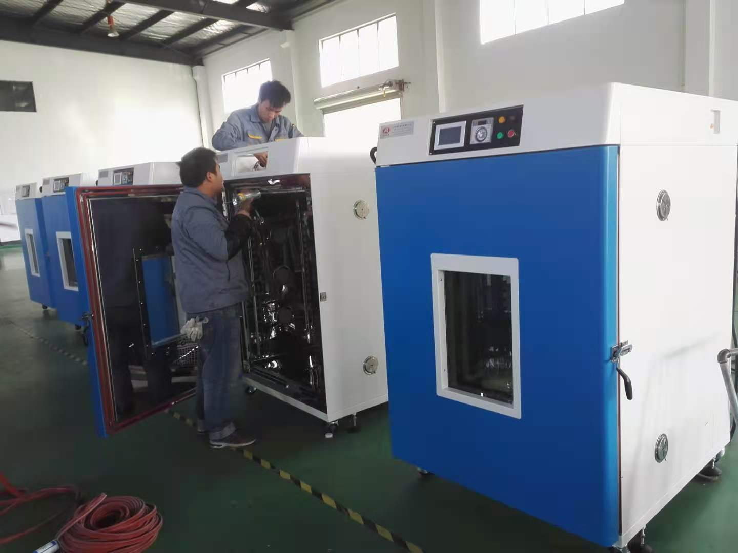 烘箱，烤箱，鼓风干燥箱交付上海永利带业股份有限公司